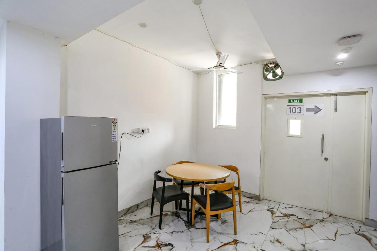 Fabhotel Vat - Meera Bagh دلهي المظهر الخارجي الصورة